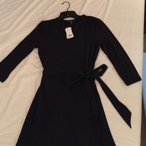 🆕 NWT Banana Republic Classic Jersey Wrap Dress