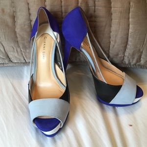 NWOT Gianni Bini pumps
