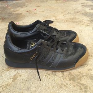 Black Adidas Samoas