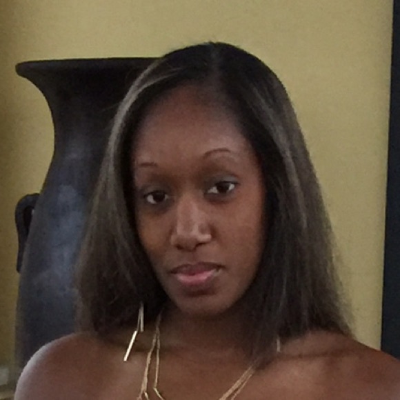 Meet your Posher, Kelina - Picture 1 of 1