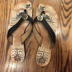 Tory Burch "thora" sandal