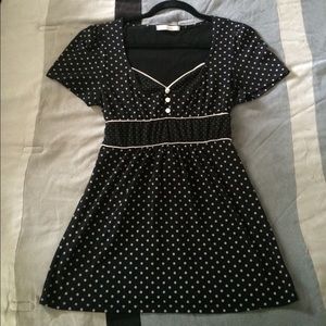 Black and white polka sweetheart top