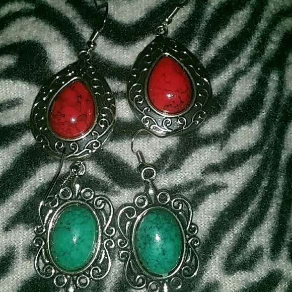 Earrings - Picture 2 of 2