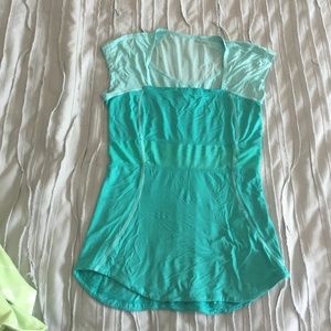 Lululemon Athletica top