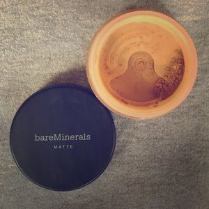 Bare minerals matte foundation