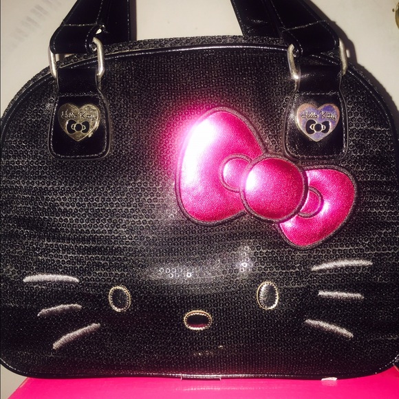 Hello Kitty Handbags - Hello kitty sequin purse