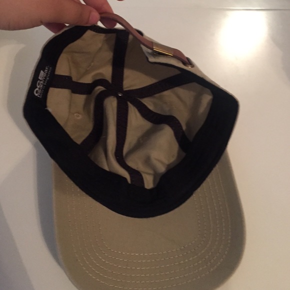 Tan hat😊 - Picture 2 of 3