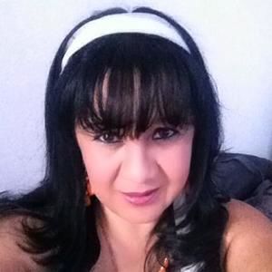 Meet your Posher, Ines adriana