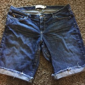 💲1️⃣HOUR SALE ❗️ 🔛 A&F Shorts