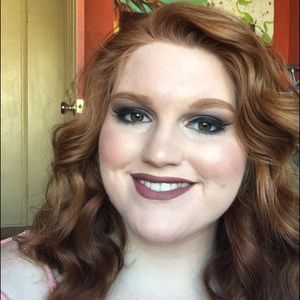 Meet your Posher, Tara