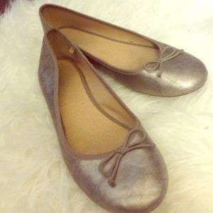 Shimmery and a hue of brown flats with a cute bow