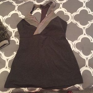 Lululemon top