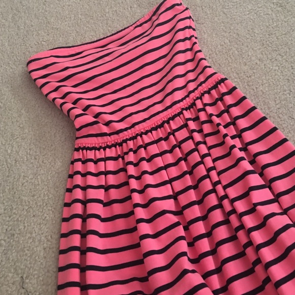 pink & navy striped