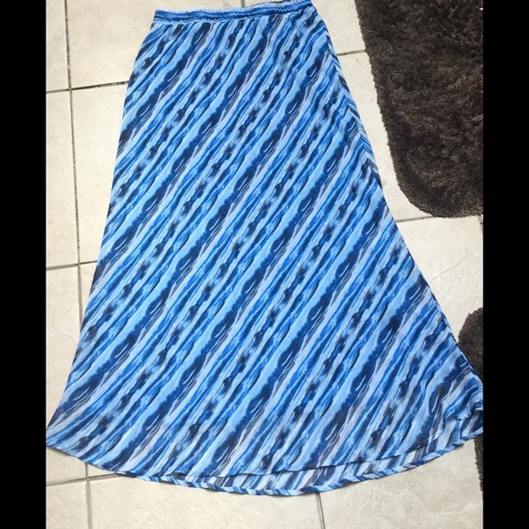 Multi-colored maxi skirt