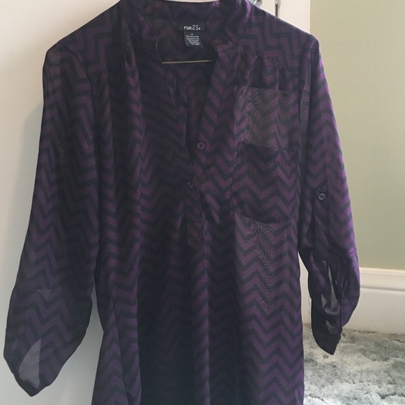 Clothes - Picture 1 of 1