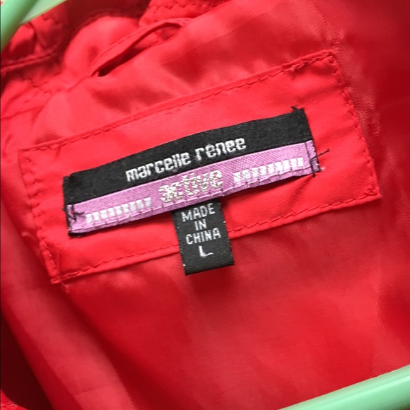 Red puffer jacket❤️ - Picture 4 of 4