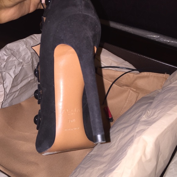 Alaia Booties Size 39.5 Worn Once; Practically New - image 4