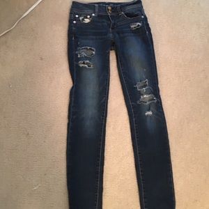 American eagle destroyed jeans!!