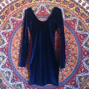 AA Velvet royal blue long sleeve dress!