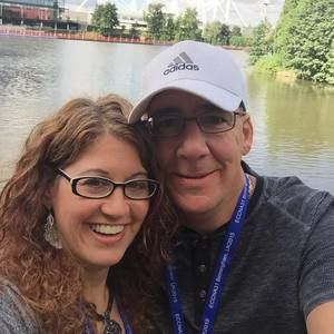 Meet your Posher, Stacy