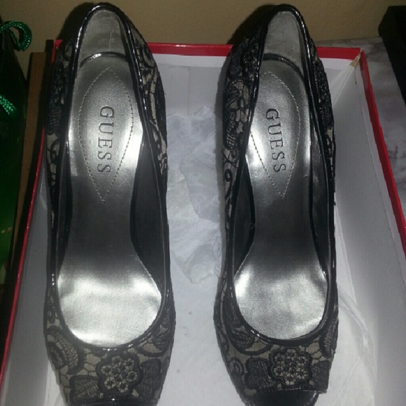 Black Shoes