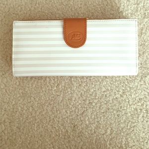 Allen Edward wallet, real leather.