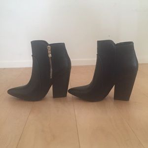 BCBG ankle bootie
