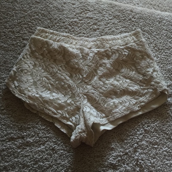 Lace shorts