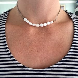 Pearl choker necklace