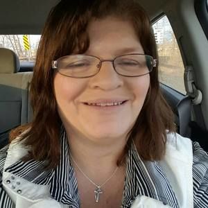 Meet your Posher, Becky