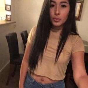 Meet your Posher, Jazmin
