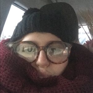 Meet your Posher, Jess