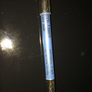 Navy blue eyeliner never before used