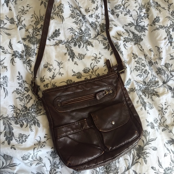 brown cross body purse