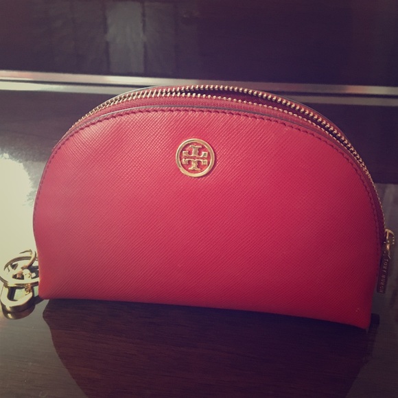 🔴🔴SOLD 🔴🔴 TORY BURCH small cosmetics case