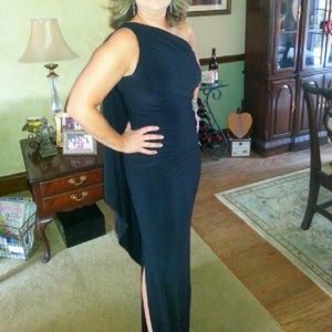 Ralph Lauren one shoulder evening gown size 8