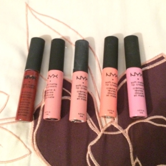 Nyx lip creams bundle