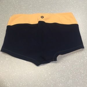 Lululemon spandex shorts