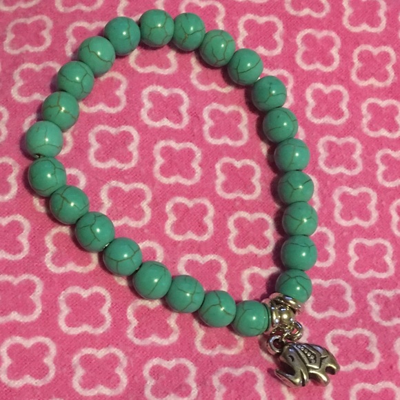 Elephant Bracelet - Picture 2 of 3