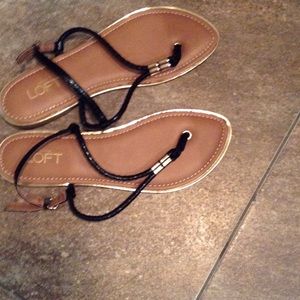 Loft sandals black and gold with buckle size 9M