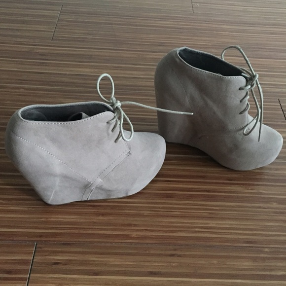 Wedge Shoes