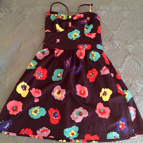 American Eagle Dress 🌼