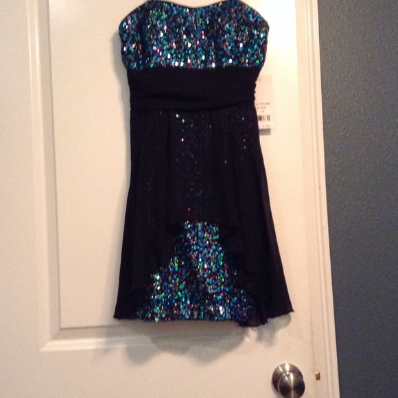NWT Hailey Logan Prom/ party dress size 5/6