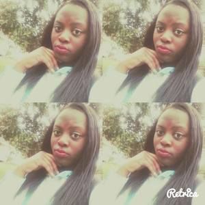 Meet your Posher, Brittney