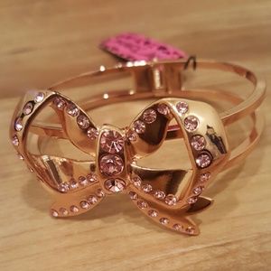 Betsey Johnson Bow Bracelet