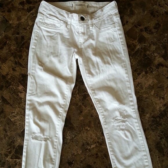 Ripped white skinny jeans