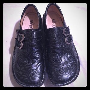 Alegria Alli Professionals in Black