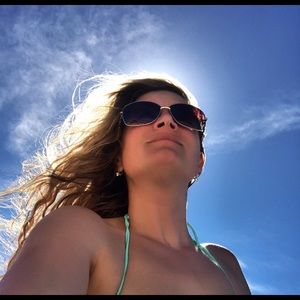 Meet your Posher, Bethany