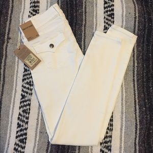 White true religion jeans sz 25 new