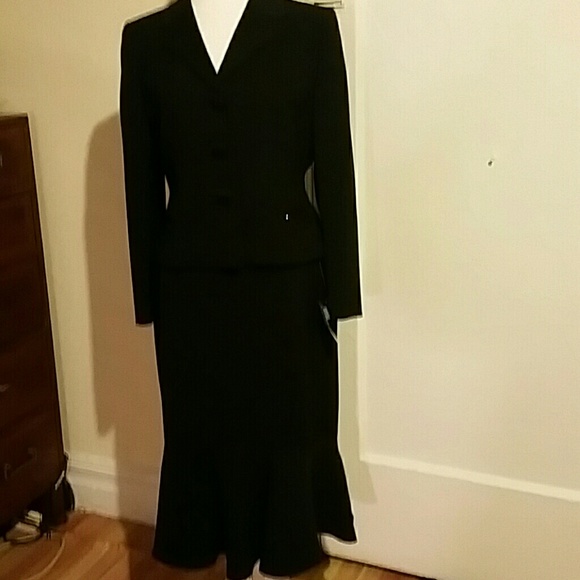 Nipon Boutique Skirt Set